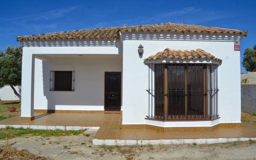 Countryside villa for sale in Chiclana