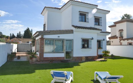 Urban double story villa in Chiclana ID c0a5m