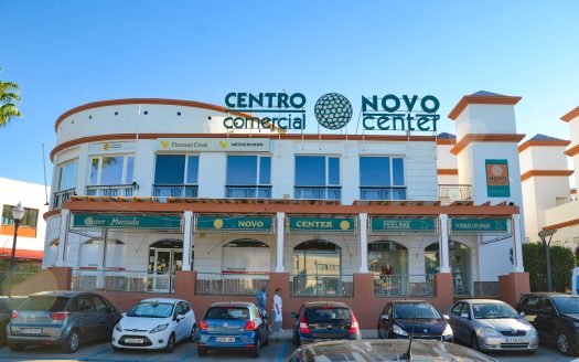 Commercial unit for sale in Novo Sancti Petri Chiclana